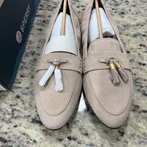 Sperry Women's Beige Tassel Loafers